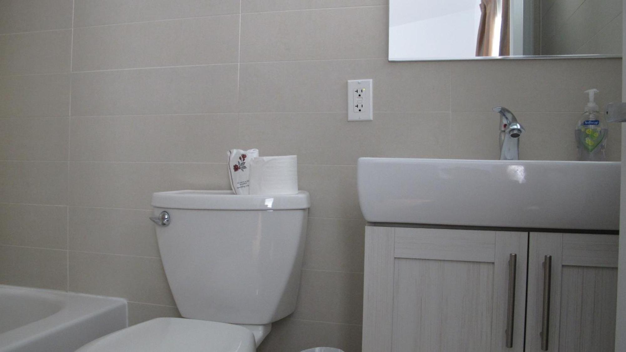 ホテル オ　プティ　オテル ケベックシティ 部屋 写真